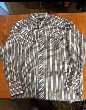 Wrangler button down Western Shirt XXL